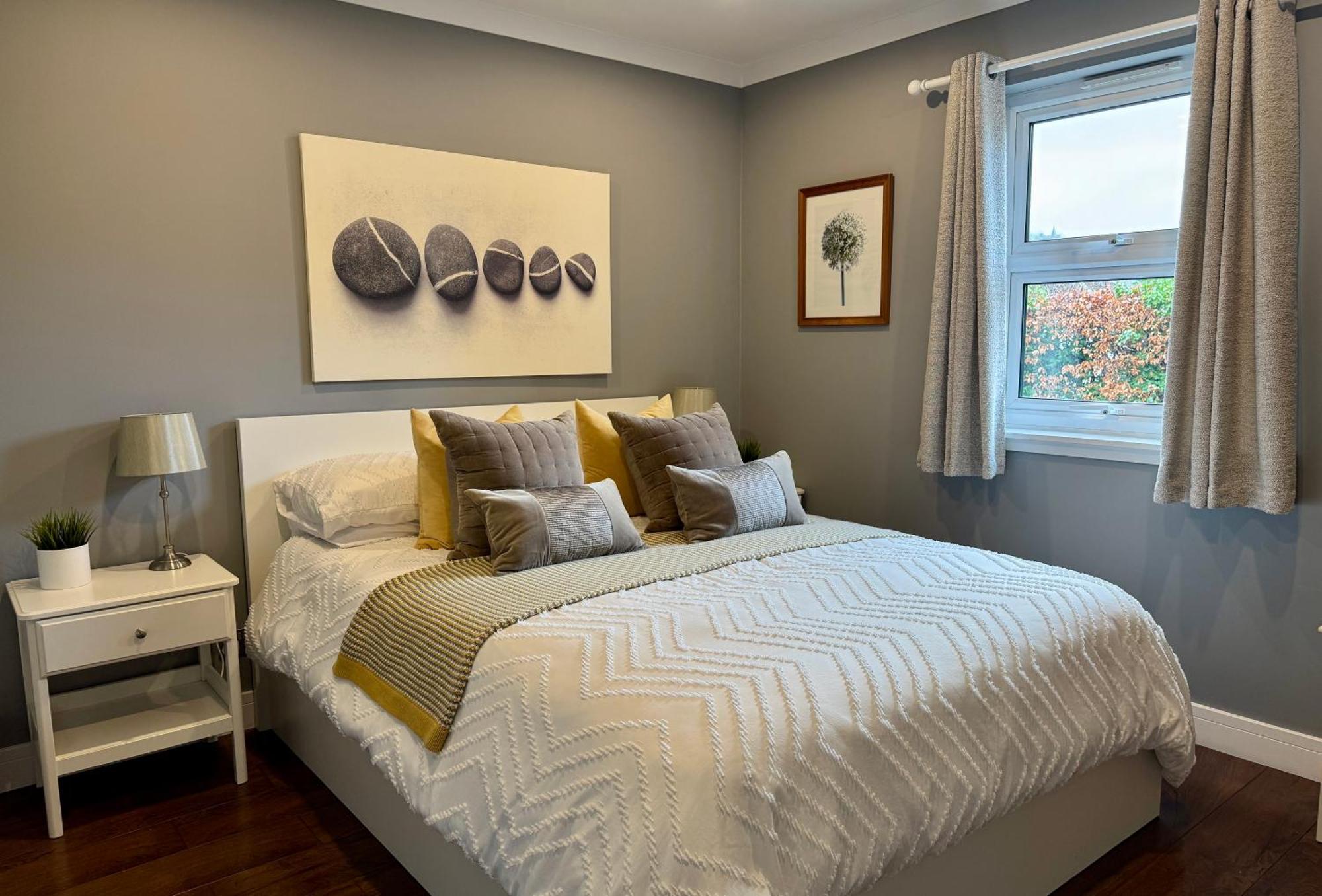 Holly Lodge - 2 X Kingsize Bedrooms With Private Entrance And Free Parking-New Shower Room Oban Kültér fotó
